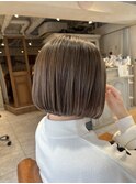 大人ボブヘア