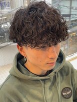 フィフス 栄(fifth)&nbsp;波巻きスパイラルパーマメンズマッシュツイストスパイラルパーマ