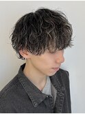 波巻きパーマ 波巻きスパイラル ホワイトメッシュ 新宿