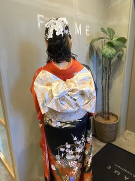 フレーム なんば店(FRAME) ▽振り袖着付け