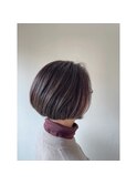 ショートボブ