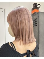 ヲタク(wotaku.)&nbsp;ピンクベージュくすみカラーピンクピンクラベンダーボブブリーチ