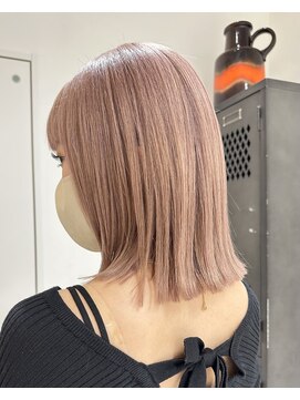 ヲタク(wotaku.) ピンクベージュくすみカラーピンクピンクラベンダーボブブリーチ