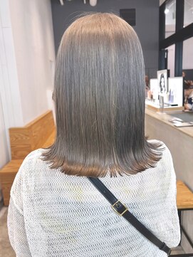 アルバム 銀座(ALBUM GINZA) グレーベージュグレージュカラー美髪くびレイヤー_ba493131