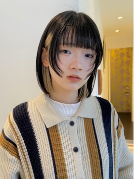 ビファインクーアヴェダ(Be fine coo AVEDA) お顔周りのレイヤーボブとインナーカラー 10代/20代