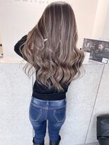 キング(K!ng)&nbsp;縮毛矯正髪質改善ハイライトレイヤーカット枚方美容室エクステ