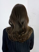 アルバム 新宿(ALBUM SHINJUKU)&nbsp;ロング韓国ヘアくびれヘア美髪顔周りレイヤー_ba543821