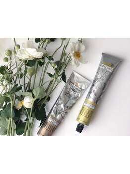 92％天然由来オーガニック薬剤VillaLodora（ヴィラロドラ）使用★ダメージレス&地肌と髪に負担が少ない◎