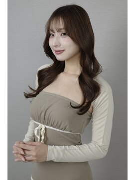 ニュウ(niw) 簡単に決まる!レイヤーカット