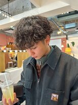 エディ(Edy) メンズパーマスペインカールカーリーパーマ刈り上げ眉毛カット