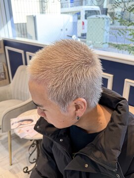 アンソル オブ リシェール(N'SOL of RICHAIR) ホワイト坊主/ブリーチ/ハイトーン/メンズ/南越谷