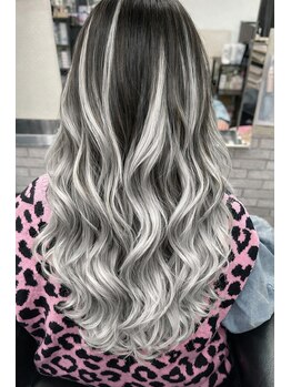 ヘアー クリエイション アミー あびこ店(Hair Creation ami)の写真/最高級ランクの毛質・極上の手触り！当日予約のみ100ｇ 50本つけ放題のお得なクーポンあります◎