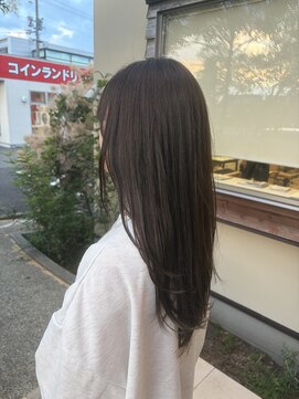 ソエラ(Soera) ブリーチなしオリーブベージュ