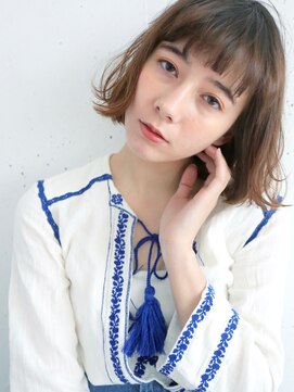 オーサム(AWESOME) 束感バング◎フラッフィーボブ