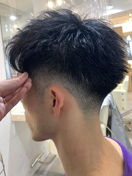 ルシーダ 花小金井店(Lucida) ローフェードショート【担当:梶塚 裕人】