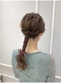 シンプルだけどオシャレ!ローポニーアレンジ