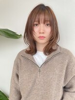 シェル 津山の手店(shel)&nbsp;顔まわりレイヤーミディアム20代30代40代くびれヘア外はね