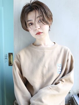 バース(BIRTH) 天神【BIRTH】センターパート×大人パーマ束感ショート