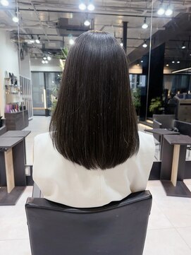 ファンナギンザ(FaNNa ginza) 内巻きレイヤースタイル