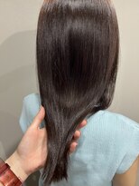 ウィーク 梅田(UiiC)&nbsp;透明感グレーベージュ●ロングスタイル uiicumeda 中沢恵理