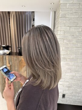 リゼル シブヤ(RISEL SHIBUYA) ブリーチ1回で作るシャドウルーツ