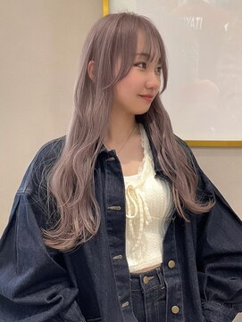 ローレン(Lolen.) 【ラベンダーベージュ × レイヤーカット】 浜崎 哲