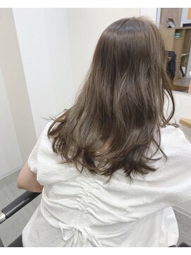 コニー アンド リリー(conne&riri) 【お客様スタイル】透明感×艶×グレージュカラー