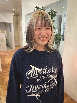 ビアンカ カマクラ(bianca) 《ホワイトベージュ×ブラック》