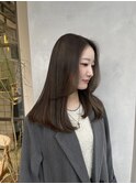 オリーブグレージュ
