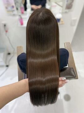 ハピネス 梅田茶屋町店(HAPPINESS) 韓国風/レイヤーカット/顔周り/顔まわり/髪質改善/ベージュ