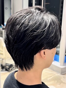 オーシャントーキョー 渋谷(OCEAN TOKYO) フェザーパーマシャドウパーマカルマパーマセンターパート