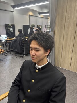 マーレ 宇部高校前店(MARE) スパイキーショート