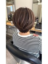 アトレ 南堀江店(attrait) 【白髪ぼかし】ショート×グレージュハイライト