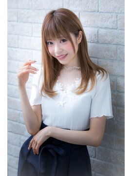 ヘアーアートシフォン 池袋西口店(Hair art chiffon) 切りっぱなしボブマッシュひし形シルエット個性的センターパート