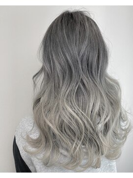 キラ(KIRA) バレイヤージュ