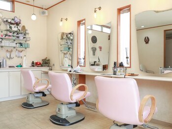 HAIR MAKE eijia【ヘアメイクエイジア】