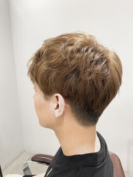 サルファ ヘアデザイン 名古屋 丸の内(S.ALPHA HAIR DESIGN) ツーブロック&グラデーションカラー