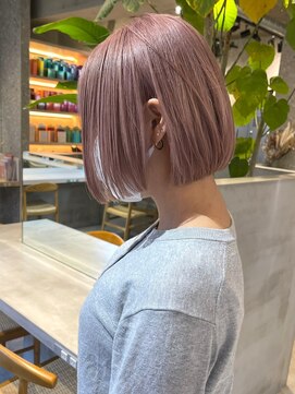 サンク 原宿 表参道(cinq) ミルクティーベージュナチュラルボブミニボブケアブリーチ20代