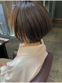 ショートボブ