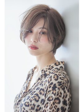 マックスビューティーギンザ(MAXBEAUTY GINZA)　 クールショート小顔カット20代30代40代50代【銀座/銀座駅】