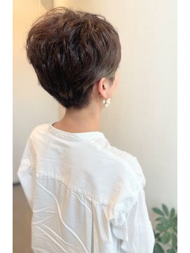 ハイルングヘアー(Heilunghair) ショートスタイル