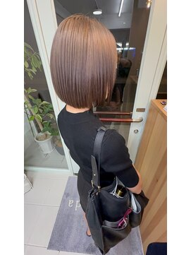 モナルダ(Monarda) 10代20代30代韓国風/髪質改善カラー【岡山】