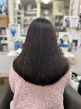 フラヴィアヘアー(Flavia Hair) まとまるカット＋カラー＋極潤トリートメント