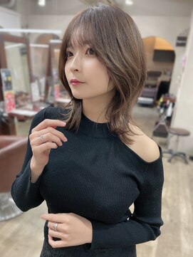 ハピネス 梅田茶屋町店(HAPPINESS) レイヤーカット/くびれヘア/韓国ヘア/ブリーチなし/髪質改善