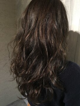 ヘアサロン アティリー(Hair Salon Attirer) 西梅田/ボブ/グレーベージュ/白髪ぼかし/ハイライト/ベージュ