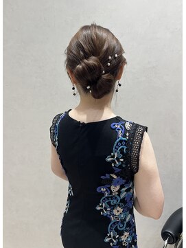 ロレト(Loreto) シニヨン