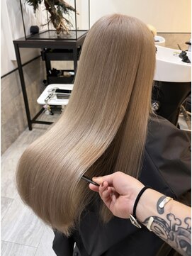 アルトラ(ALTLA) ハイトーンミルクティーベージュ