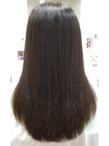 カラーズ(Color’s)&nbsp;クセ毛のフェアリーストレートAfter