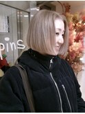 ホワイトブロンド