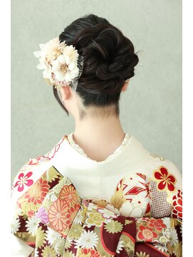 アトリエ木下 日吉店 ふんわりアップスタイル